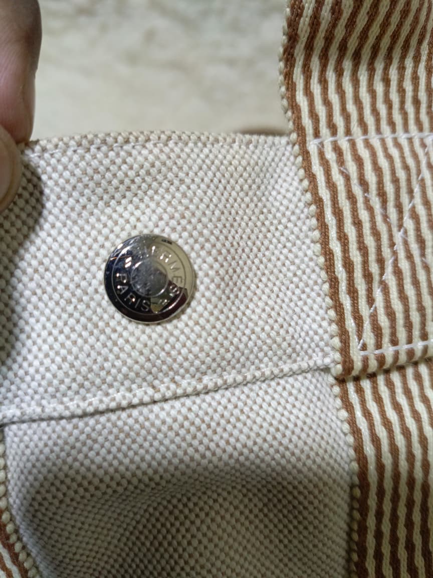 Hermès Fourre Tout PM – Beige Canvas Tote | | Pre-Loved