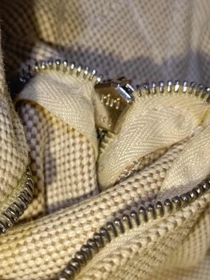 Hermès Fourre Tout PM – Beige Canvas Tote | | Pre-Loved