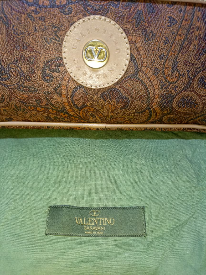 VALENTINO GARAVANI Unisex wrist pouch with dust bag | Pre-Loved