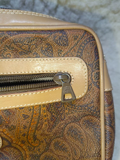 VALENTINO GARAVANI Unisex wrist pouch with dust bag | Pre-Loved