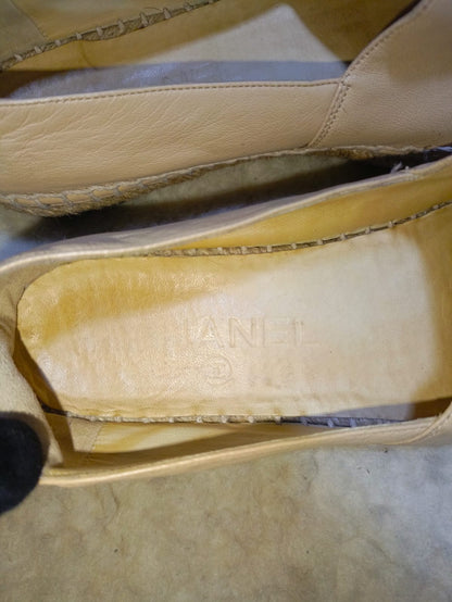 Chanel Size 36 Espadrilles Lambskin Beige/Black Shoes | Pre-Loved