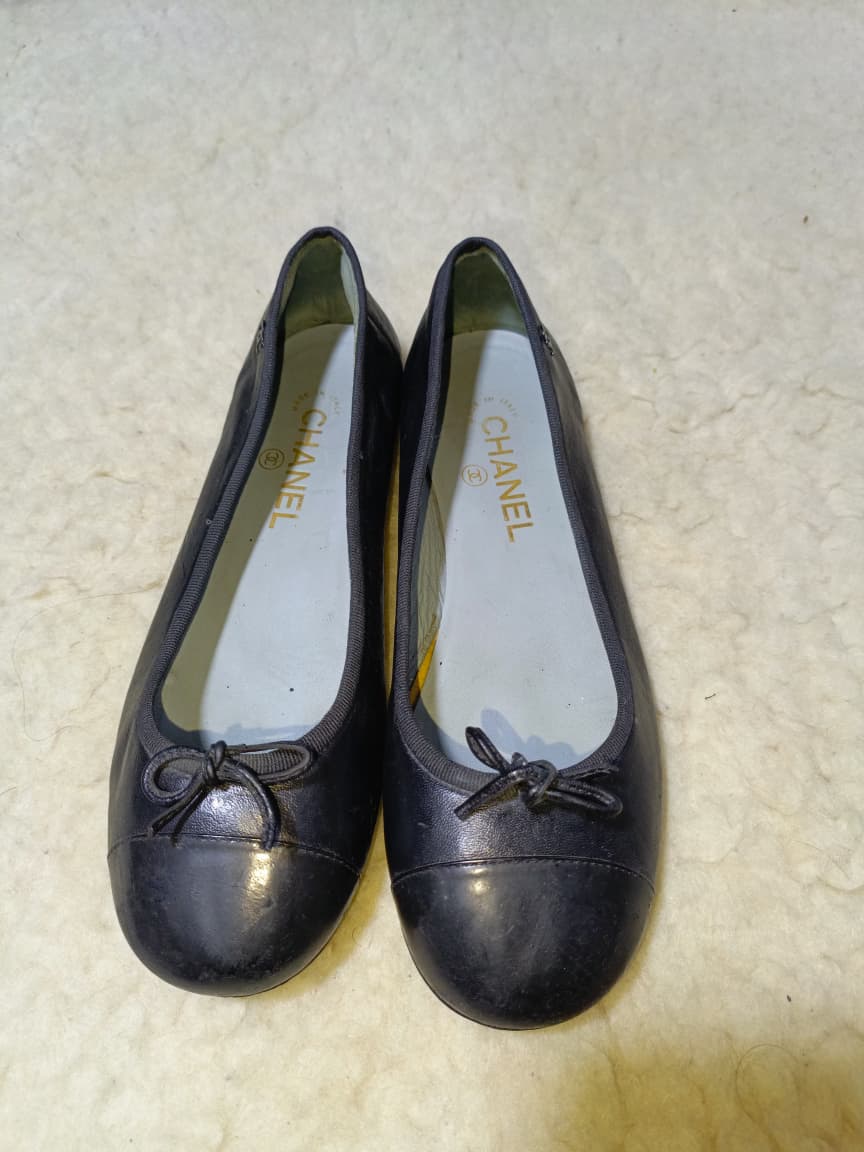 Chanel Leather ballet flats 37.5EU Black , Leather shoes | Pre-Loved