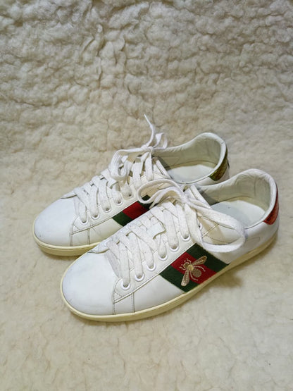Gucci Ace White Leather Bee Sneakers with Web Stripe – Size 6 | Pre-Loved