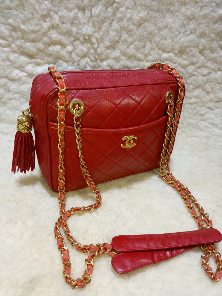 Chanel Red Quilted Leather  Shoulder Bag | Pre-Loved