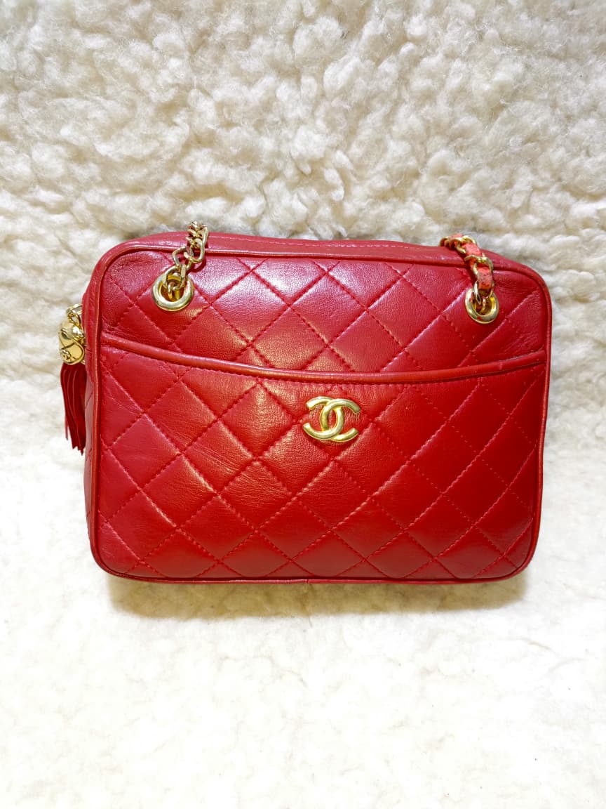 Chanel Red Quilted Leather  Shoulder Bag | Pre-Loved