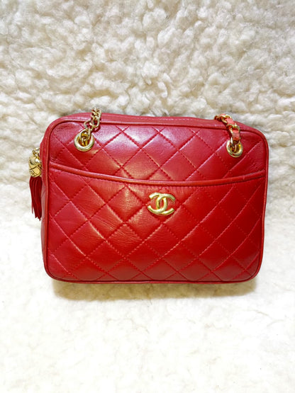 Chanel Red Quilted Leather  Shoulder Bag | Pre-Loved