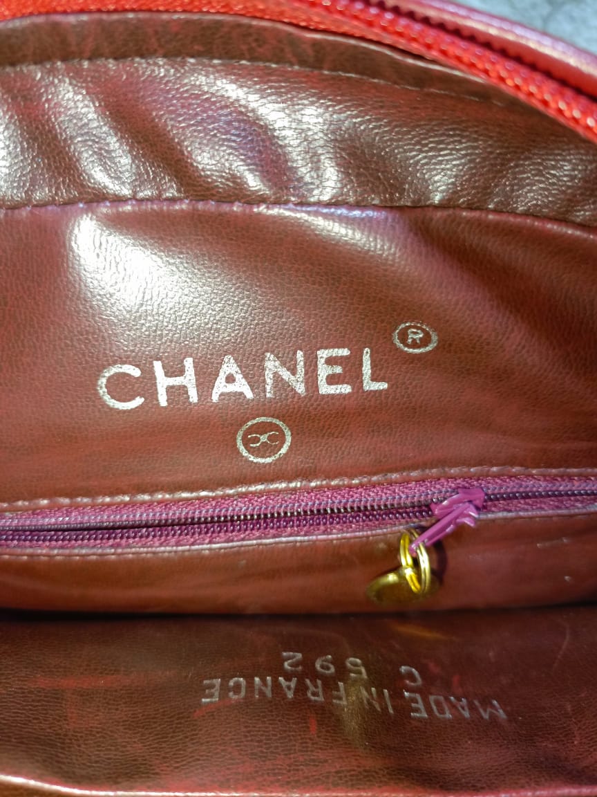 Chanel Red Quilted Leather  Shoulder Bag | Pre-Loved