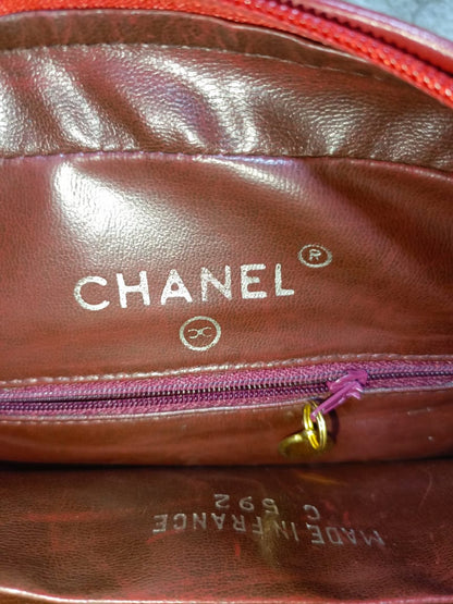 Chanel Red Quilted Leather  Shoulder Bag | Pre-Loved