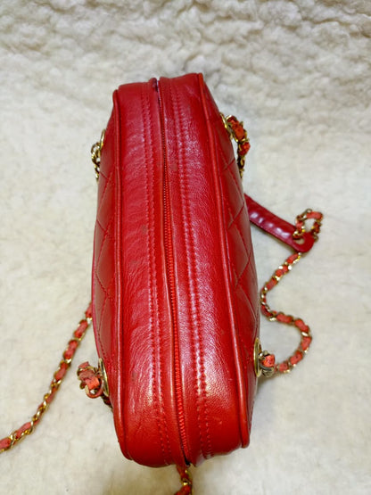 Chanel Red Quilted Leather  Shoulder Bag | Pre-Loved