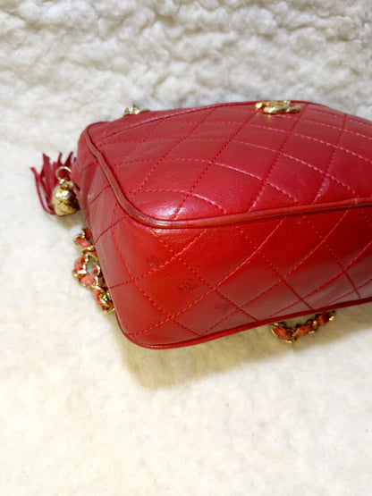 Chanel Red Quilted Leather  Shoulder Bag | Pre-Loved