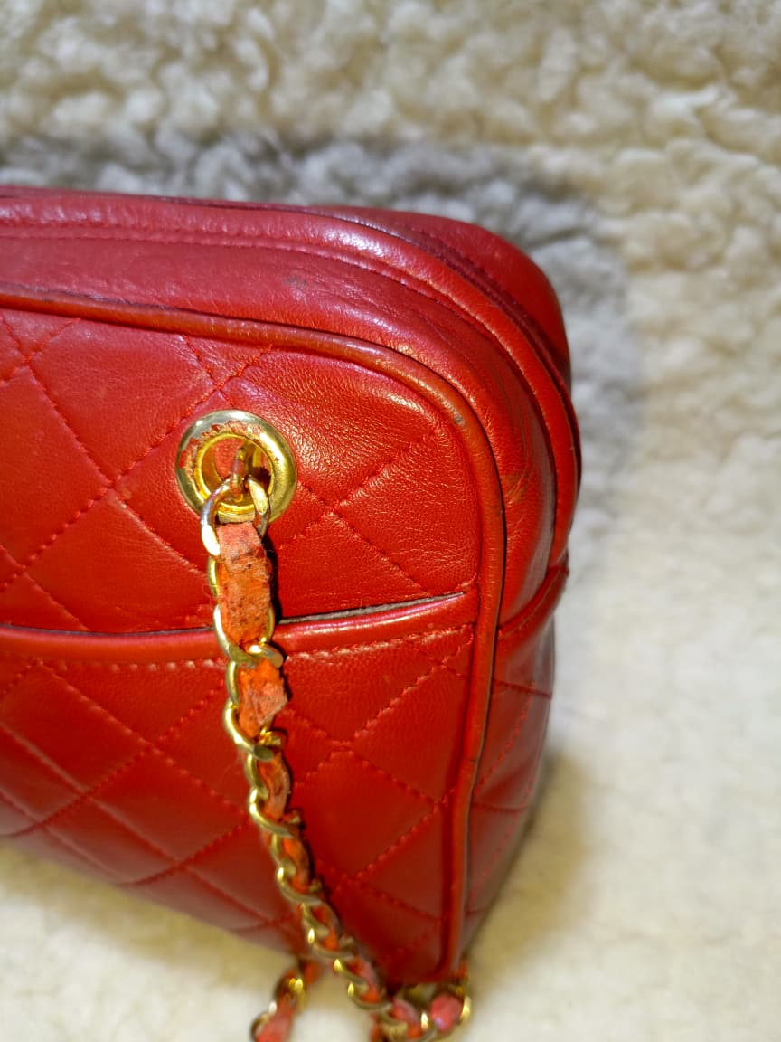Chanel Red Quilted Leather  Shoulder Bag | Pre-Loved