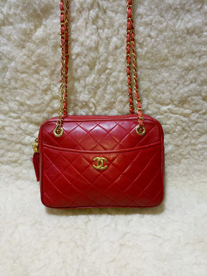 Chanel Red Quilted Leather  Shoulder Bag | Pre-Loved