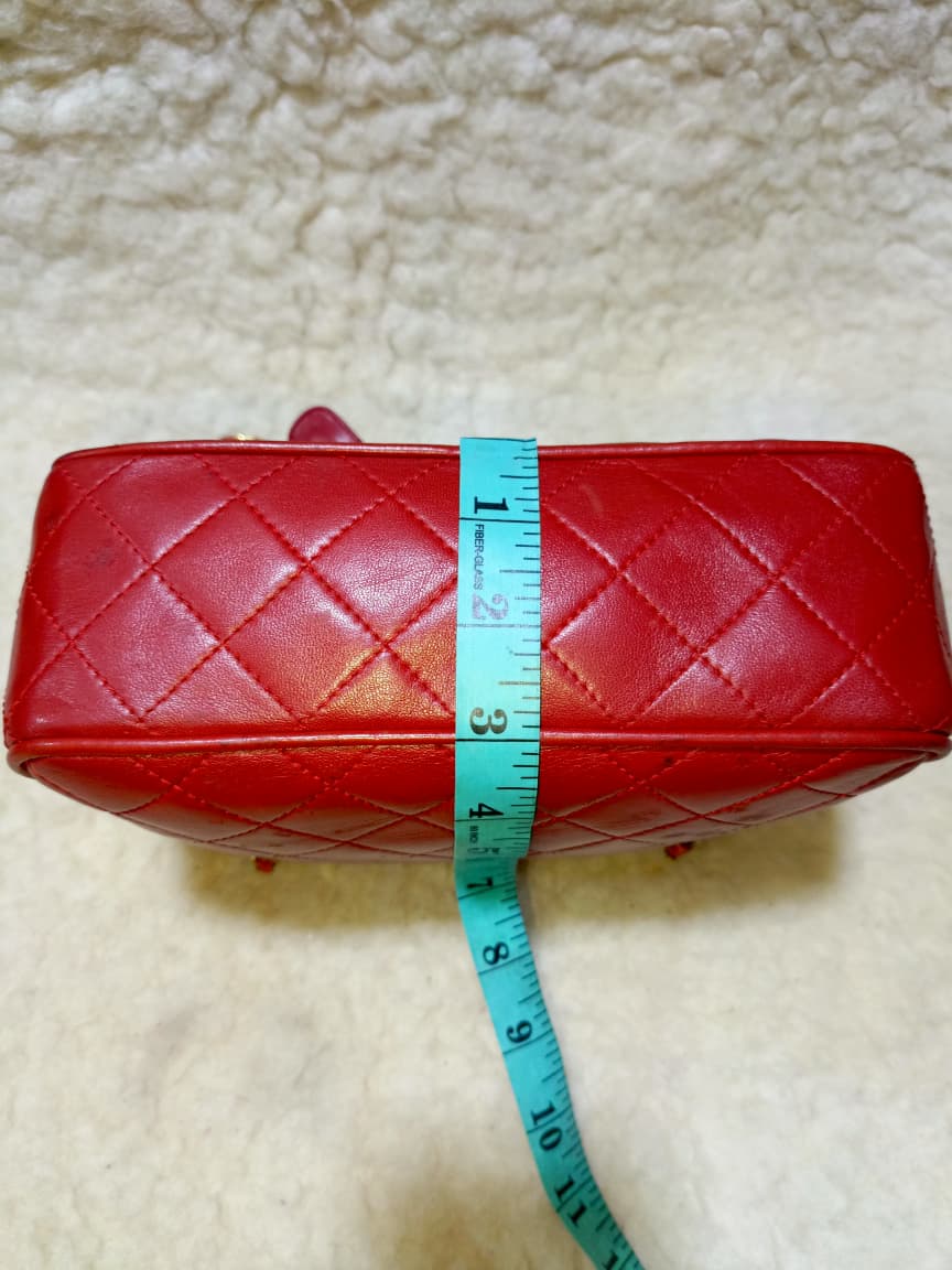 Chanel Red Quilted Leather  Shoulder Bag | Pre-Loved