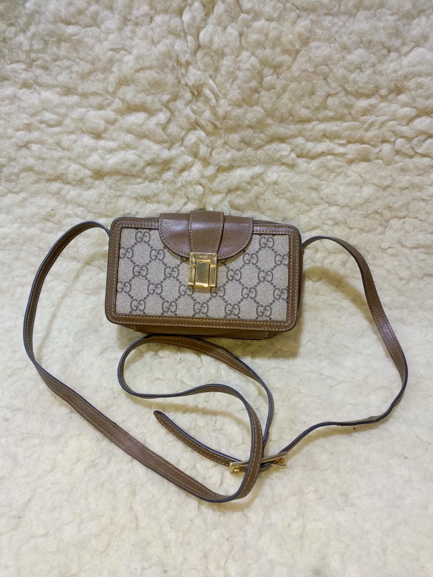 Gucci GG Mini Crossbody Bag | Pre-Loved