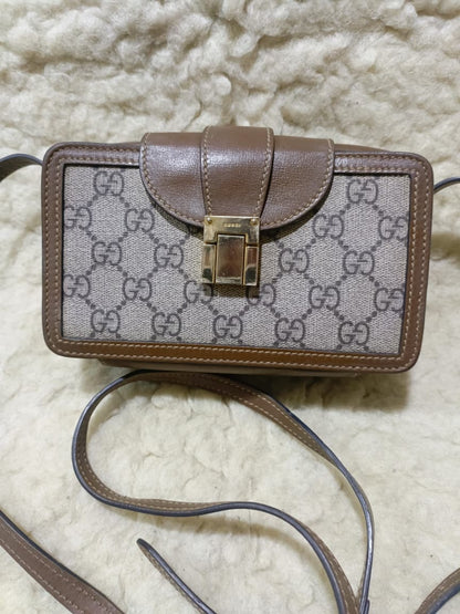 Gucci GG Mini Crossbody Bag | Pre-Loved