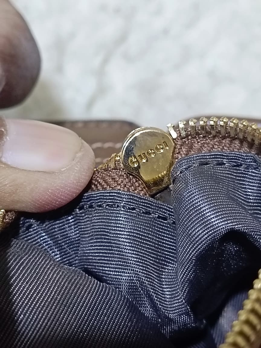 Gucci GG Mini Crossbody Bag | Pre-Loved