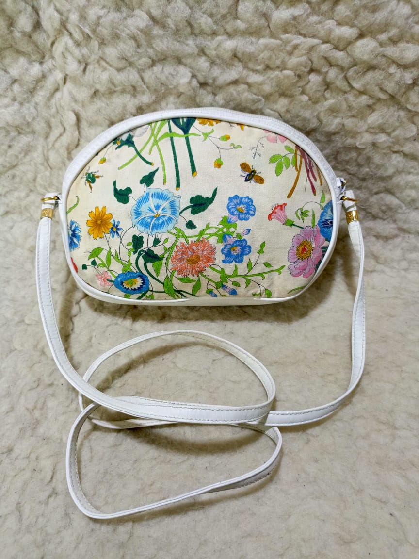 Gucci Flora Print White Leather Crossbody Bag | Pre-Loved