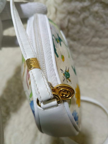 Gucci Flora Print White Leather Crossbody Bag | Pre-Loved