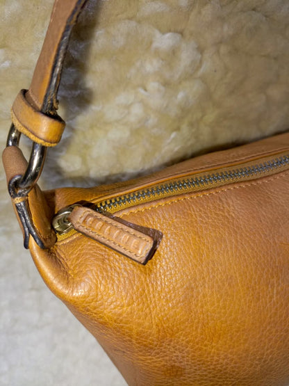 Celine Leather Shoulder Bag | Pre-Loved