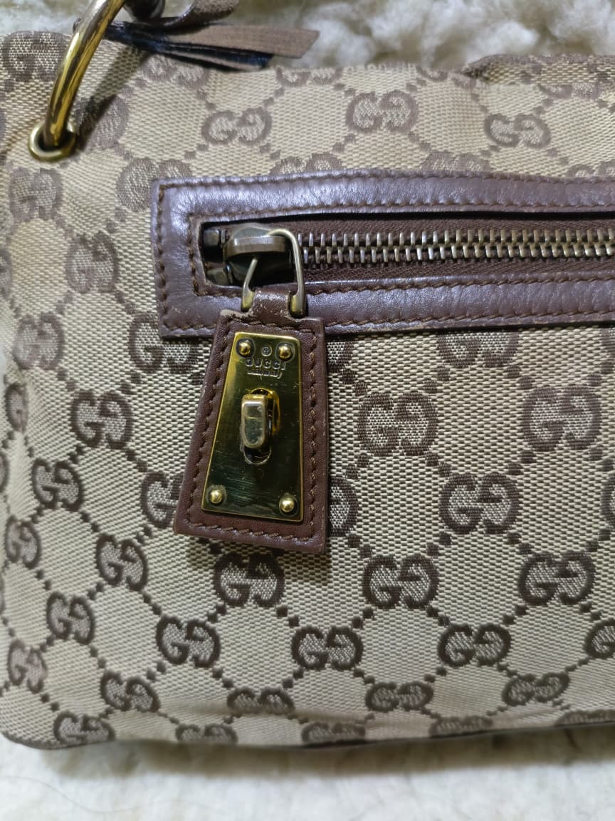 Gucci GG Canvas Shoulder Bag |  Pre-Loved