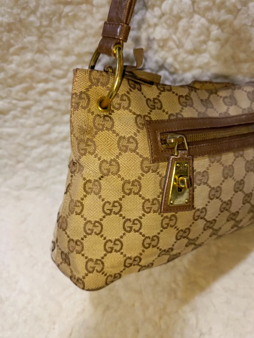 Gucci GG Canvas Shoulder Bag |  Pre-Loved