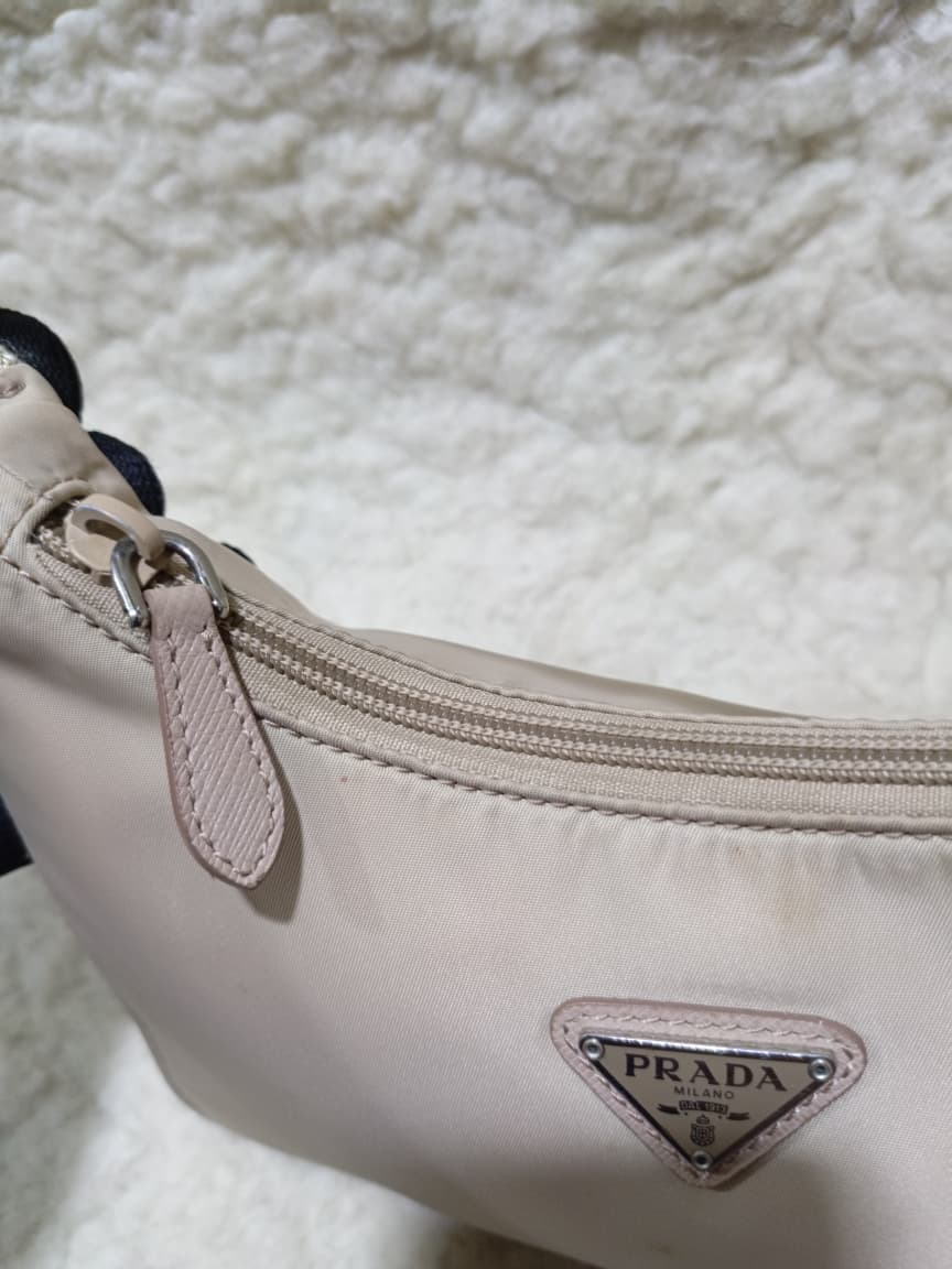 Prada Re-Edition 2000 Nylon Shoulder Bag |  Pre-Loved