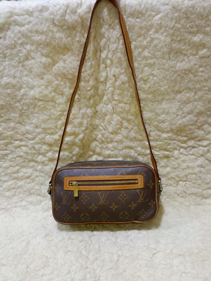 Louis Vuitton Pochette Crossbody Bag |  Pre-Loved