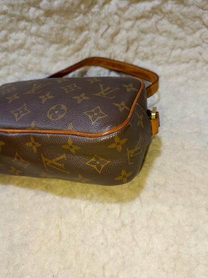 Louis Vuitton Pochette Crossbody Bag |  Pre-Loved