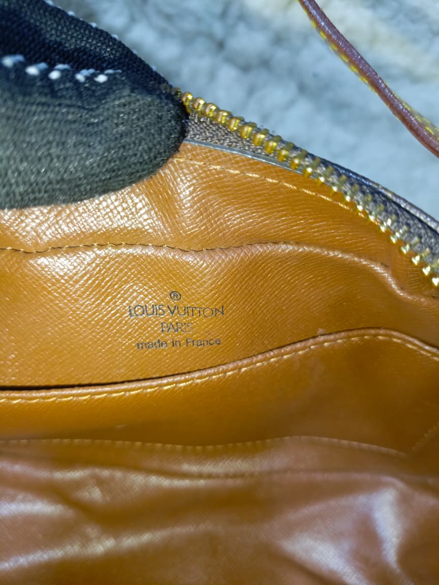 Louis Vuitton Pochette Crossbody Bag |  Pre-Loved