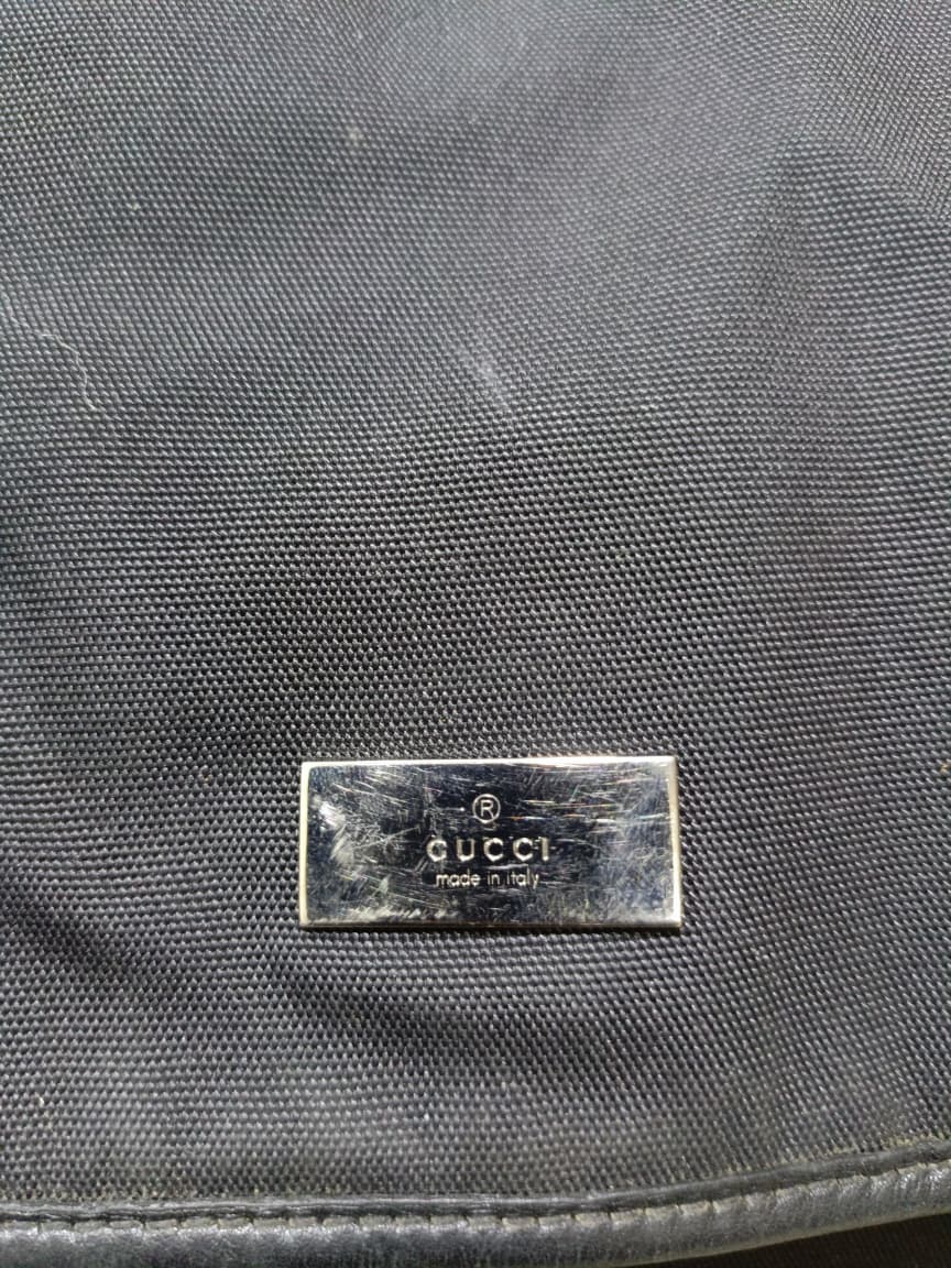Gucci Black Nylon GG Messenger Bag – Made in Italy | Pre-Loved