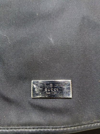 Gucci Black Nylon GG Messenger Bag – Made in Italy | Pre-Loved
