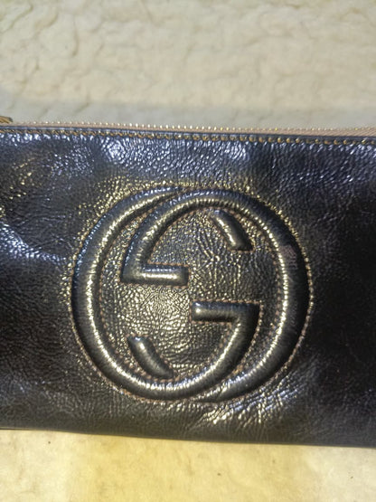 Gucci Black  Leather  Pouch | Pre-Loved