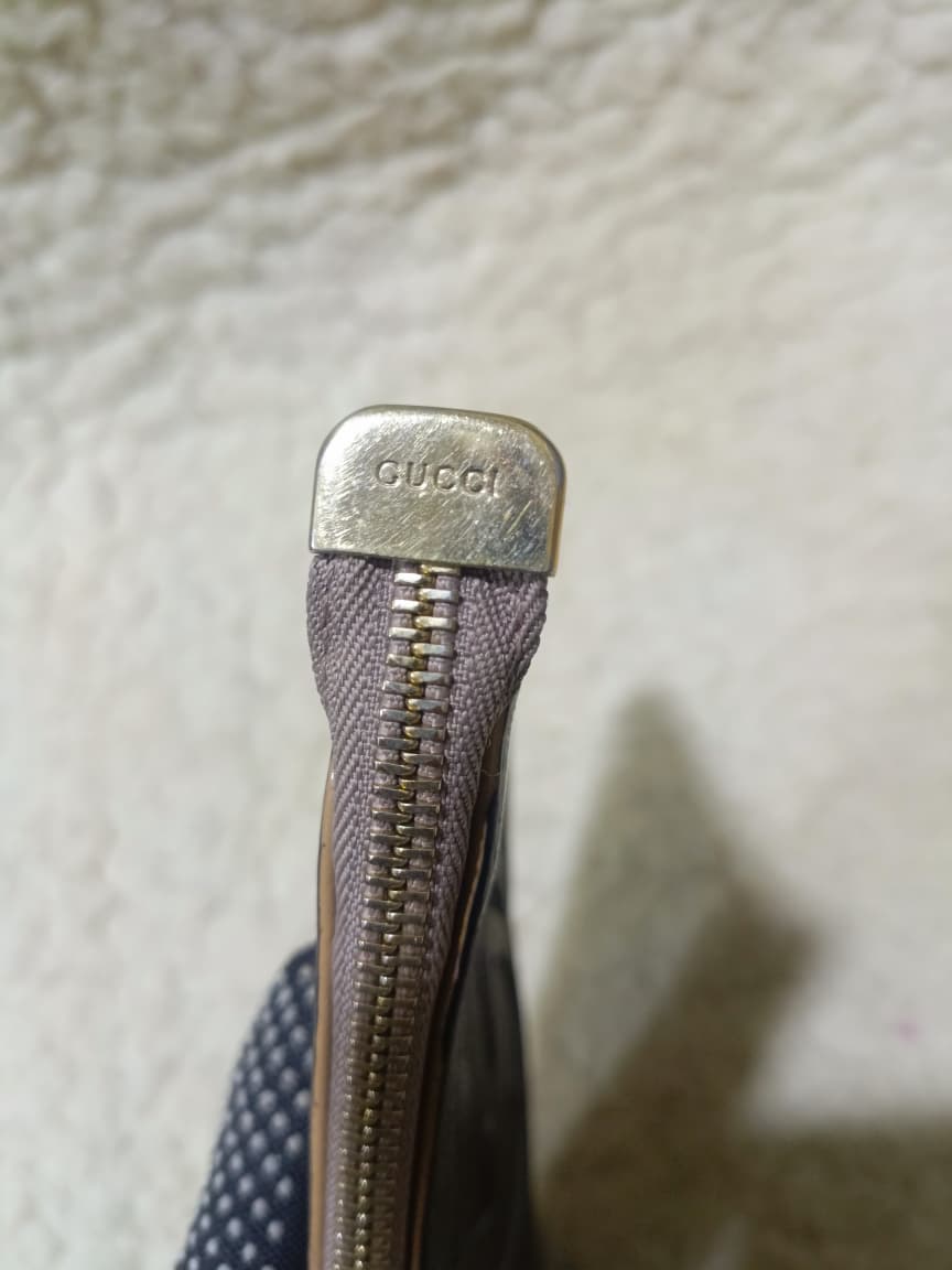 Gucci Black  Leather  Pouch | Pre-Loved