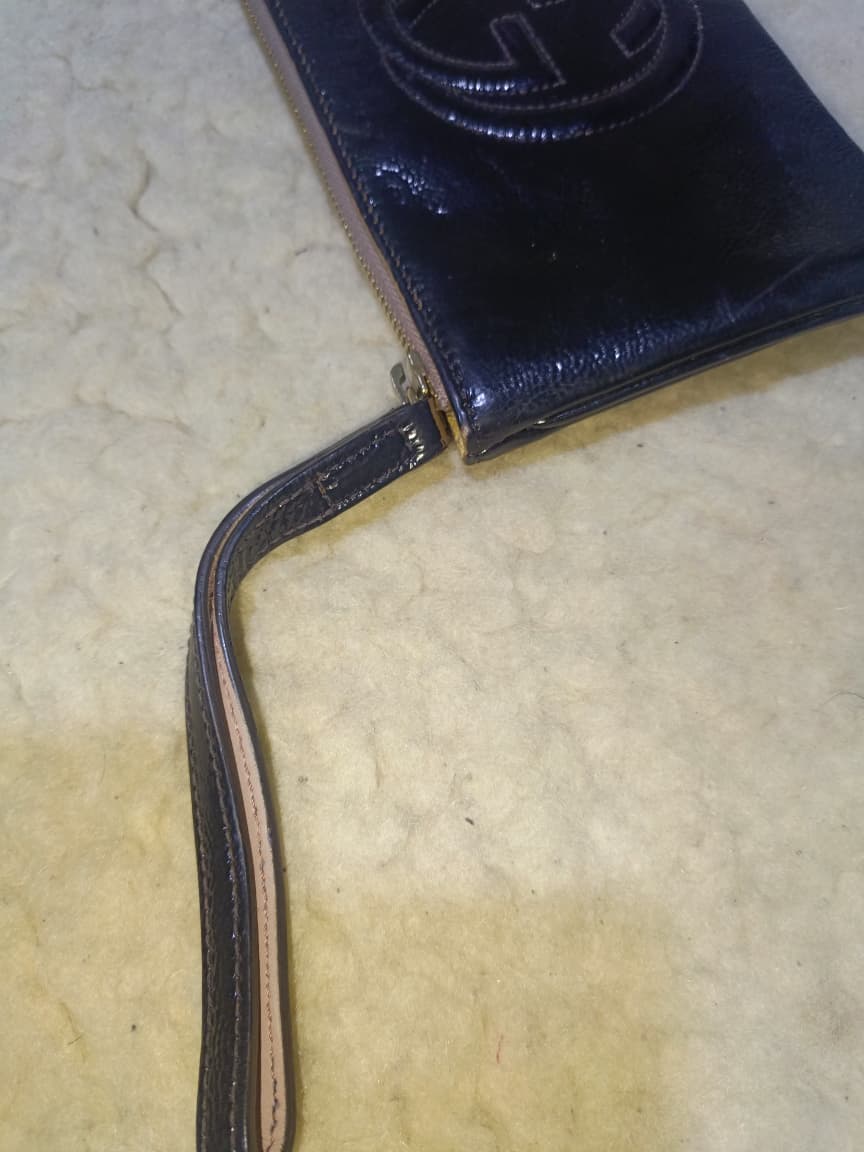 Gucci Black  Leather  Pouch | Pre-Loved