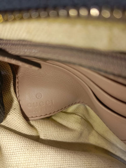 Gucci Black  Leather  Pouch | Pre-Loved