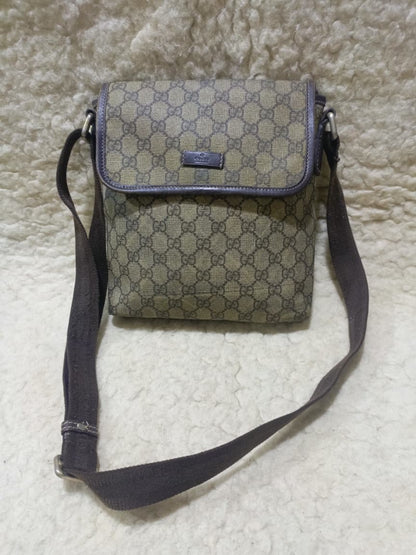 Gucci GG Canvas Crossbody Bag | Pre-Loved