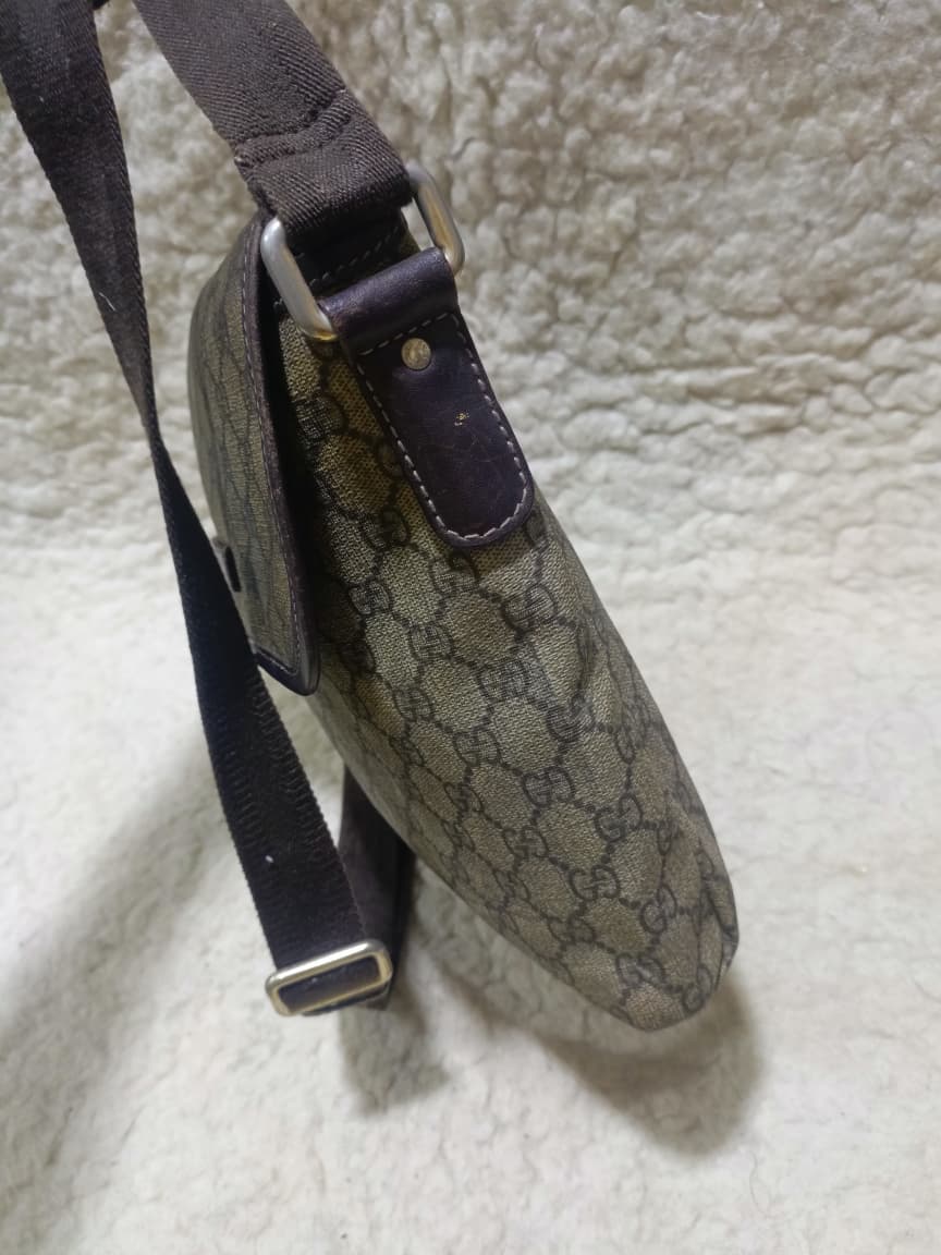 Gucci GG Canvas Crossbody Bag | Pre-Loved