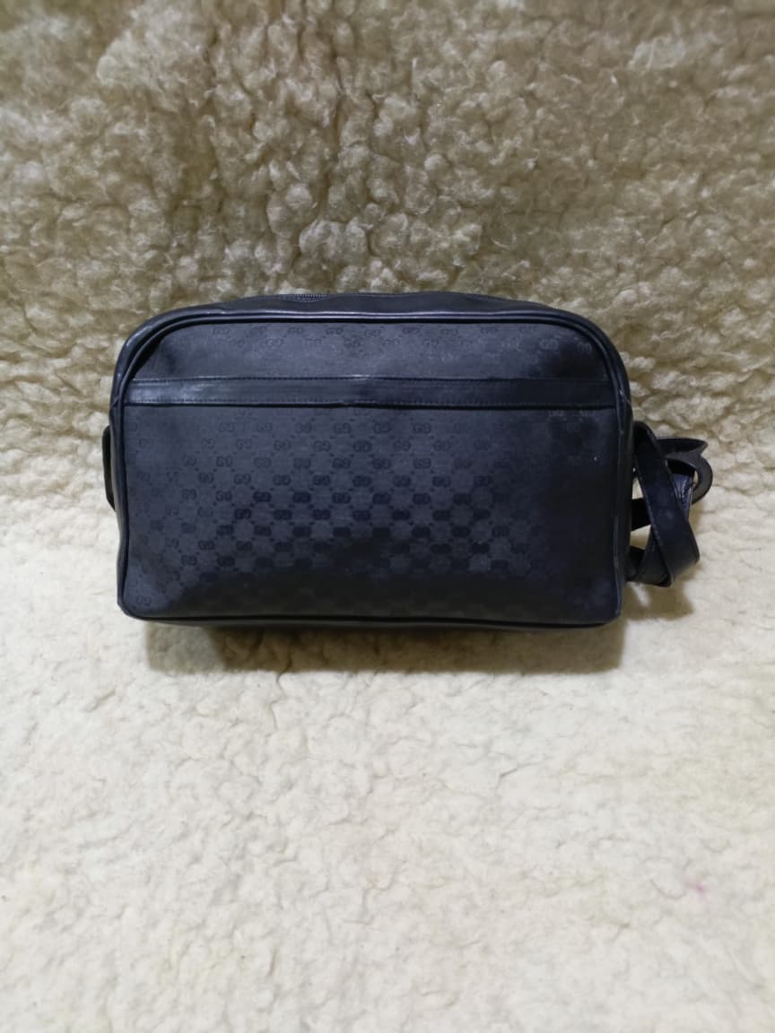 Gucci Black Micro Crossbody Bag | Pre-Loved