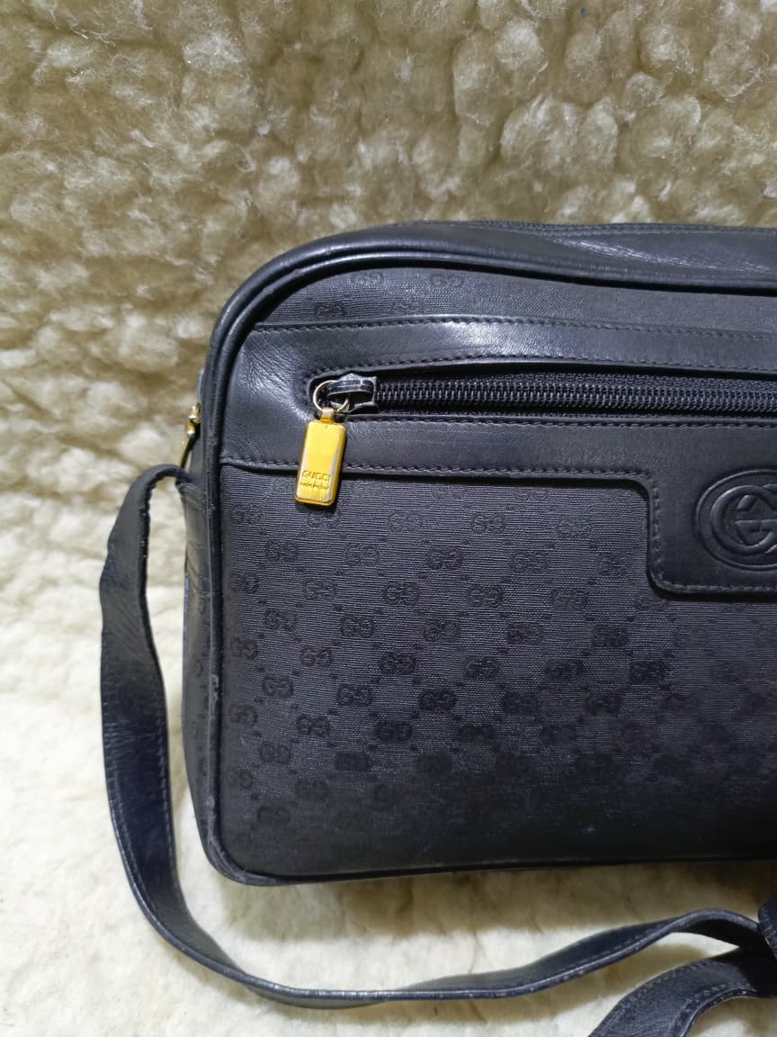 Gucci Black Micro Crossbody Bag | Pre-Loved