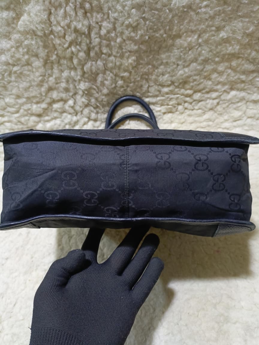 Gucci Black GG Canvas Shoulder Tote | Pre-Loved