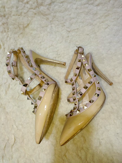 Rockstud Patent Leather T-Strap Pumps - Size 35