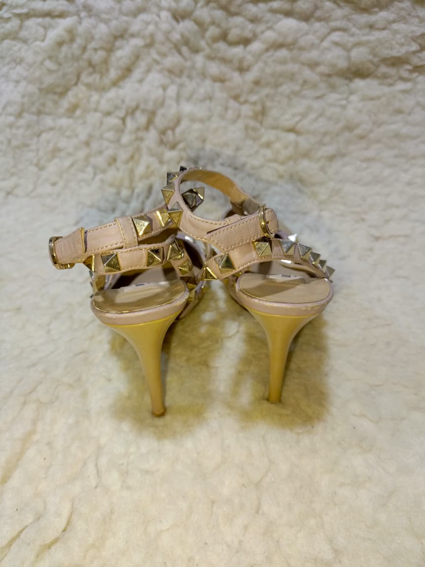 Rockstud Patent Leather T-Strap Pumps - Size 35