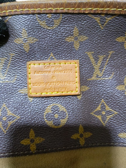 LV Monogram Artsy MM Shoulder Bag | Authentic