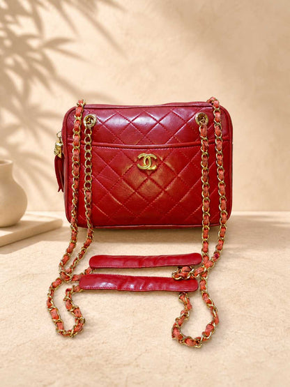 Chanel Red Quilted Leather  Shoulder Bag | Pre-Loved