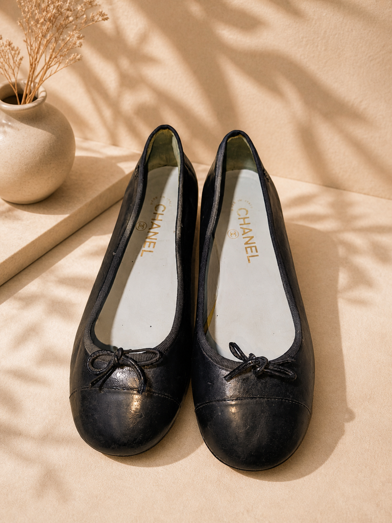 Chanel Leather ballet flats 37.5EU Black , Leather shoes | Pre-Loved